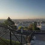 Appartement avec vue exceptionnelle à Montmartre.