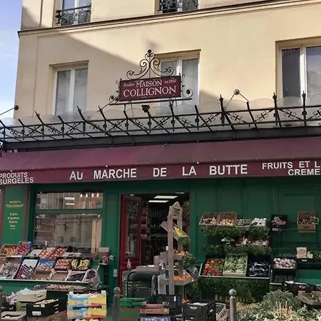 Appartamento Avec Vue Exceptionnelle A Montmartre. Parigi