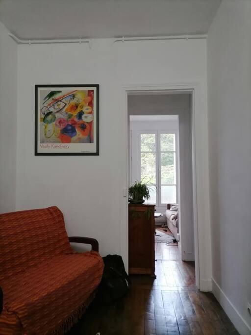Appartamento Avec Vue Exceptionnelle A Montmartre.